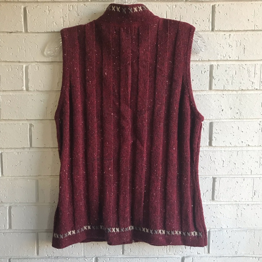 Woolrich Sleeveless Sweater Vest Ruby Heather Size Medium Zip Up - Picture 2 of 7